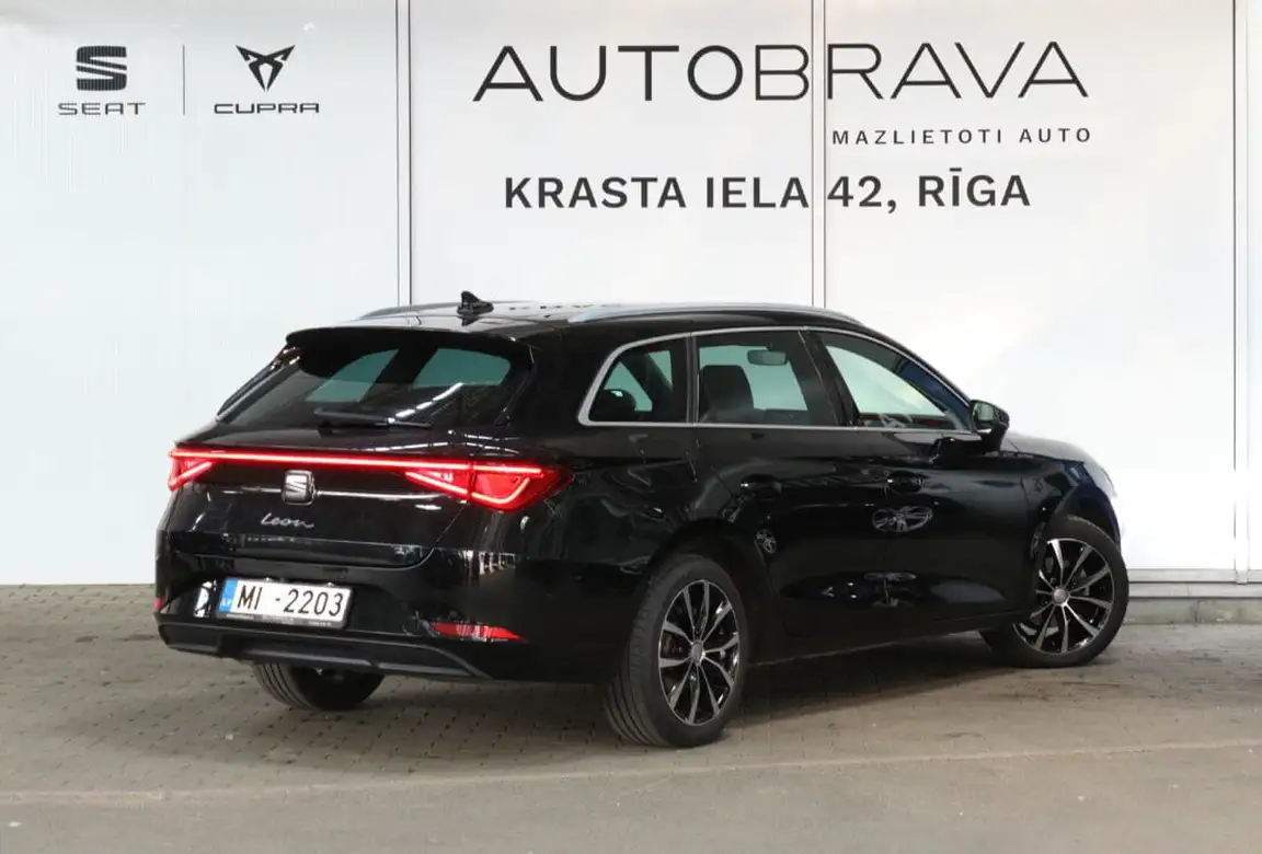 SEAT LEON
