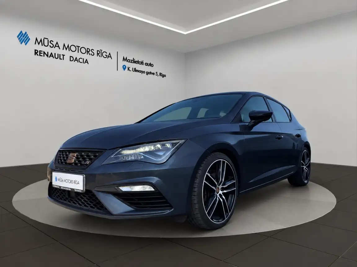 SEAT LEON