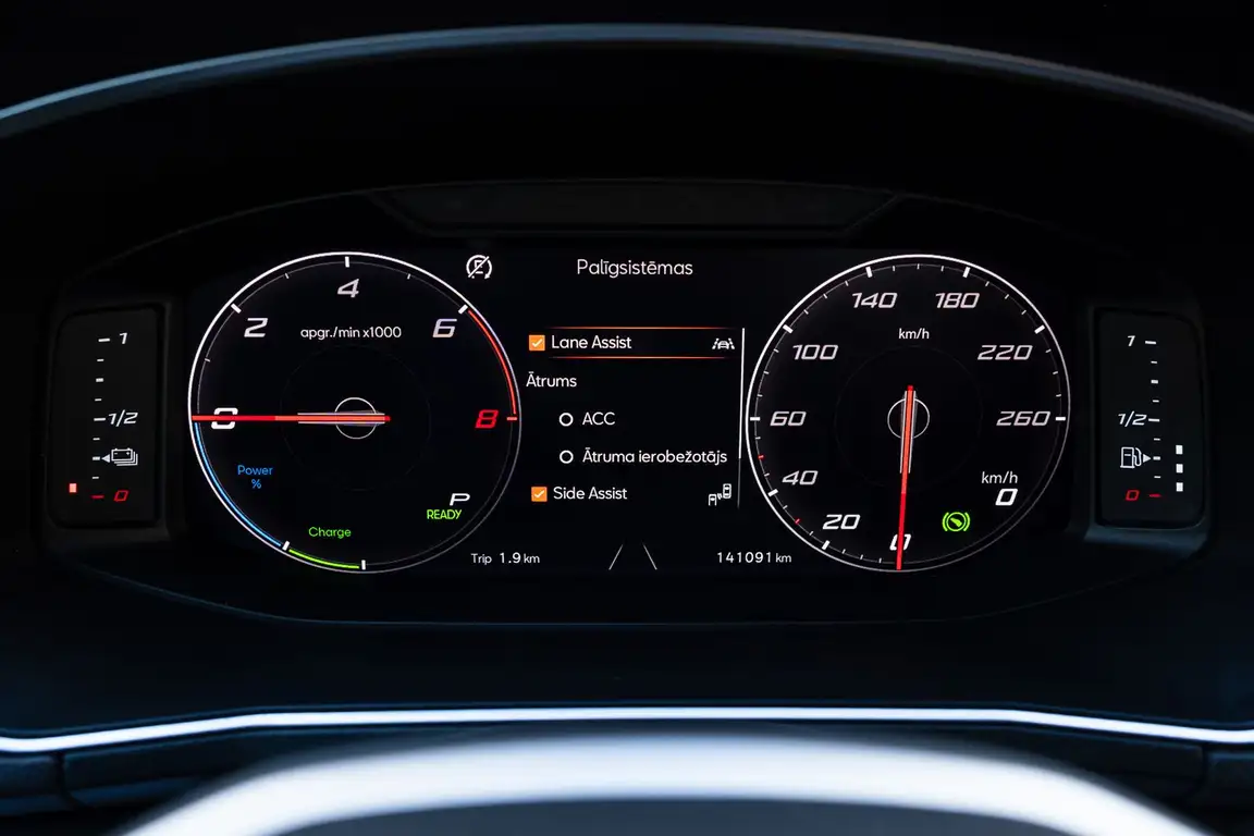 SEAT TARRACO