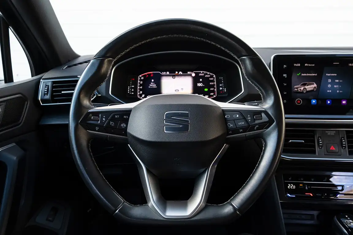 SEAT TARRACO