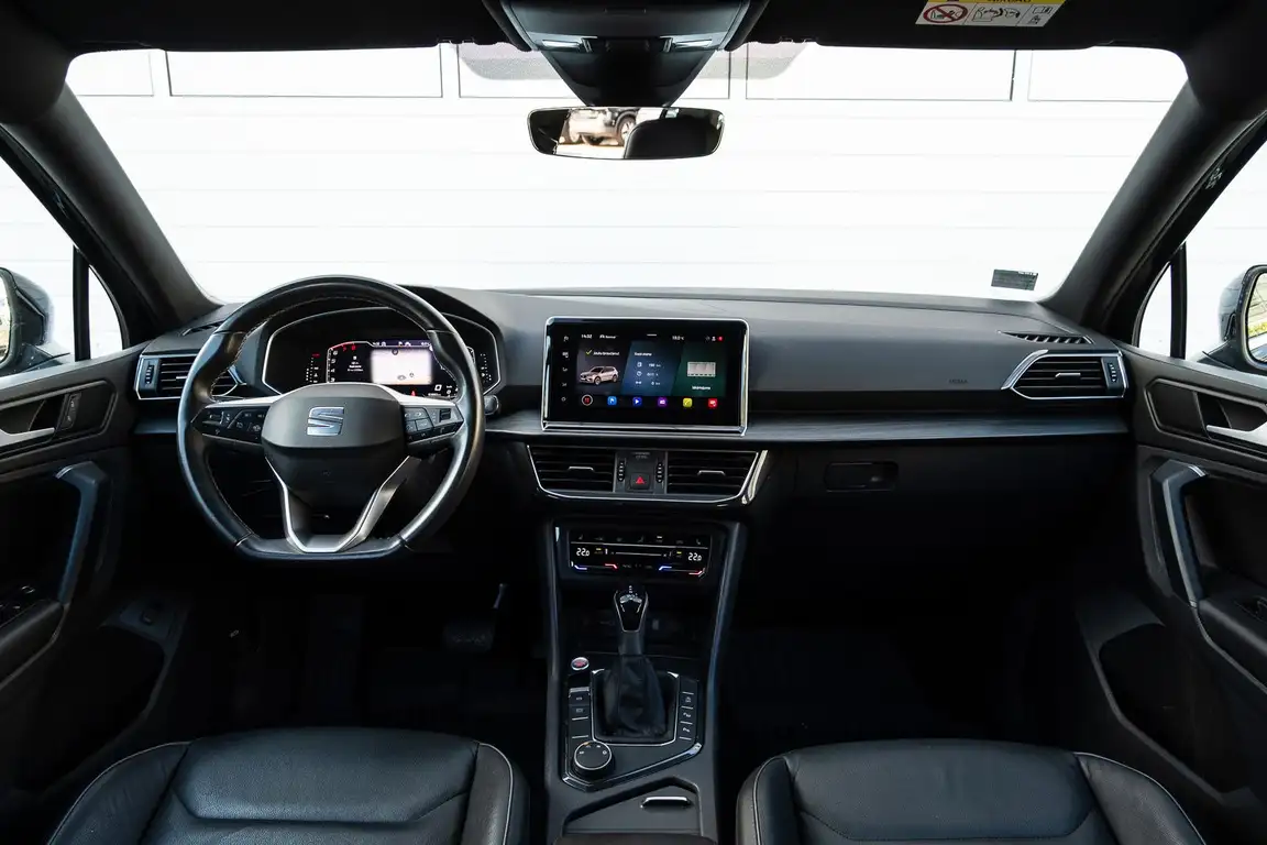 SEAT TARRACO