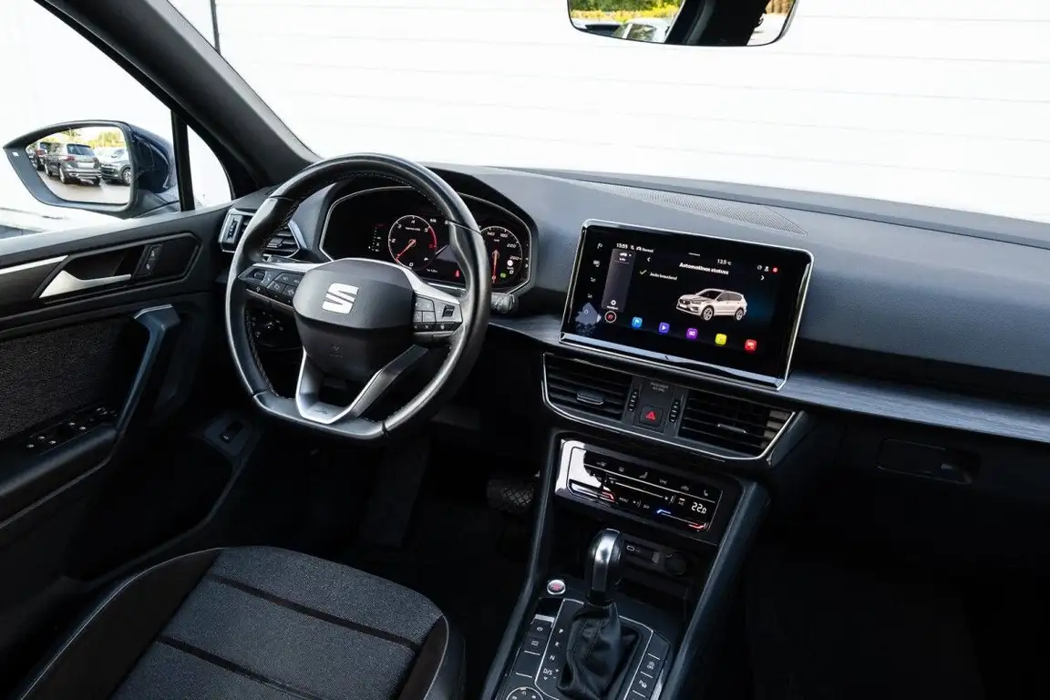 SEAT TARRACO