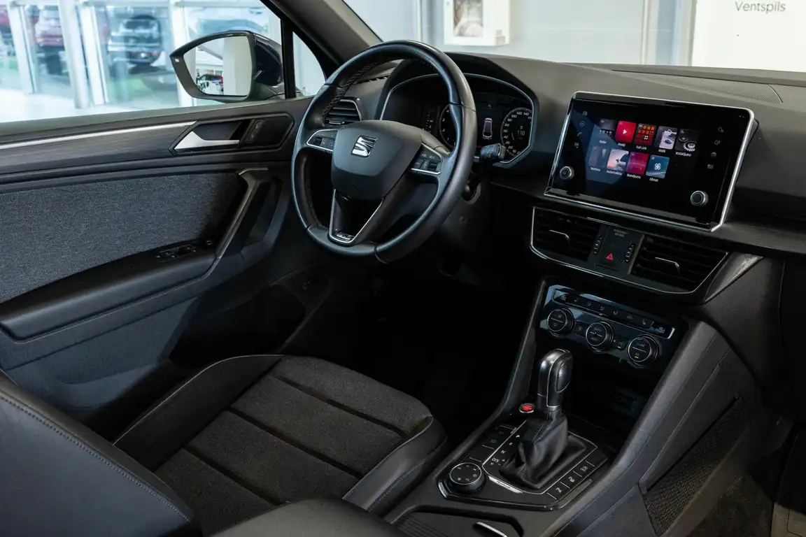 SEAT TARRACO