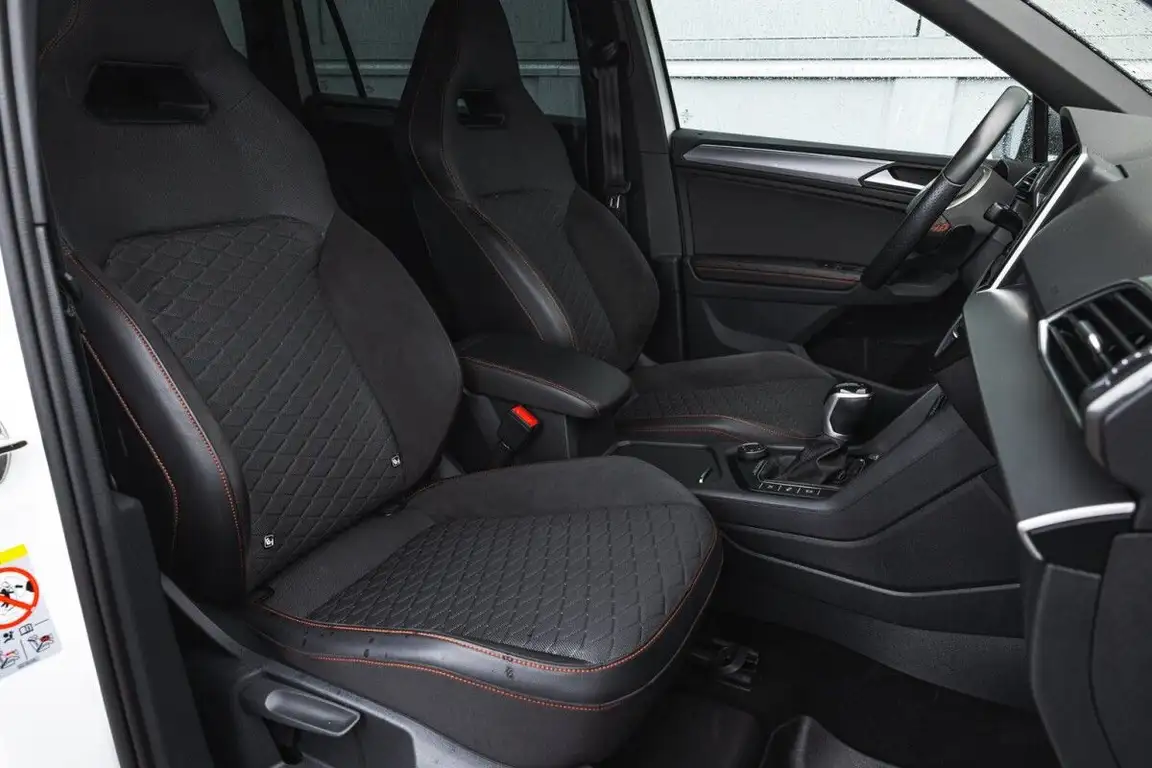 SEAT TARRACO