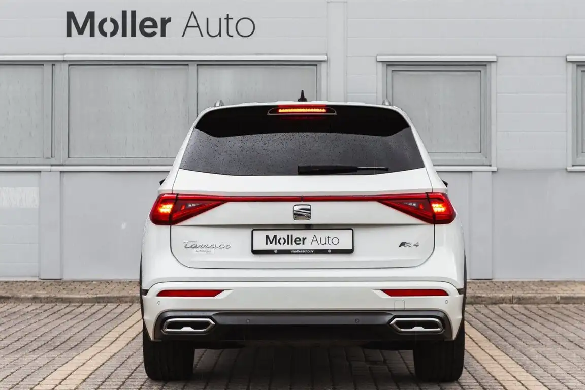 SEAT TARRACO