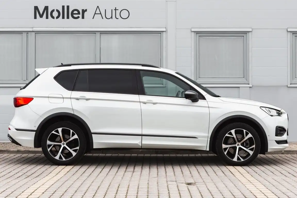 SEAT TARRACO