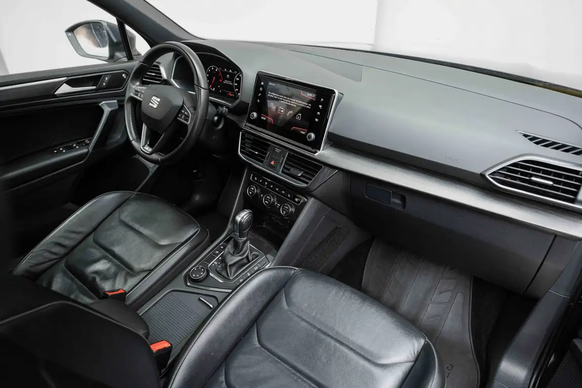 SEAT TARRACO