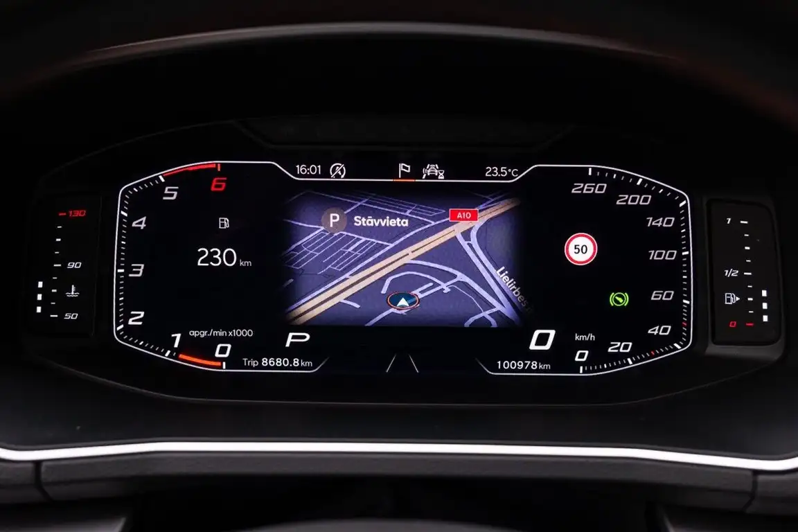 SEAT TARRACO