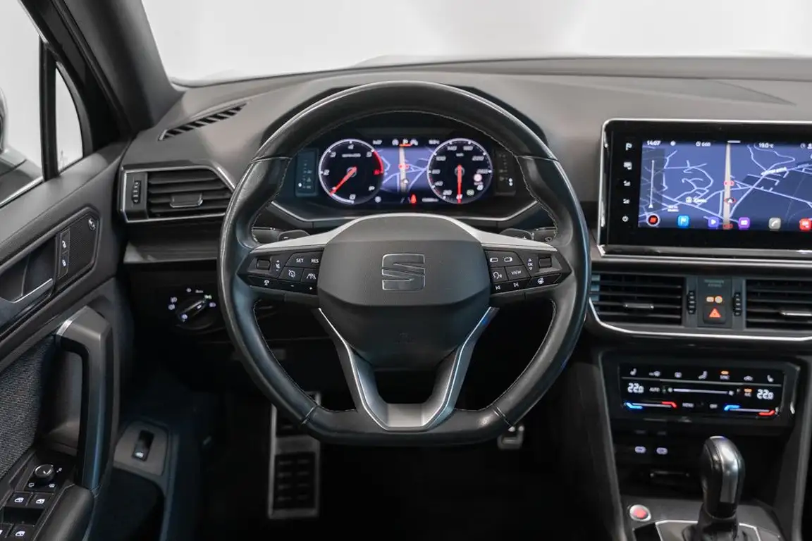 SEAT TARRACO