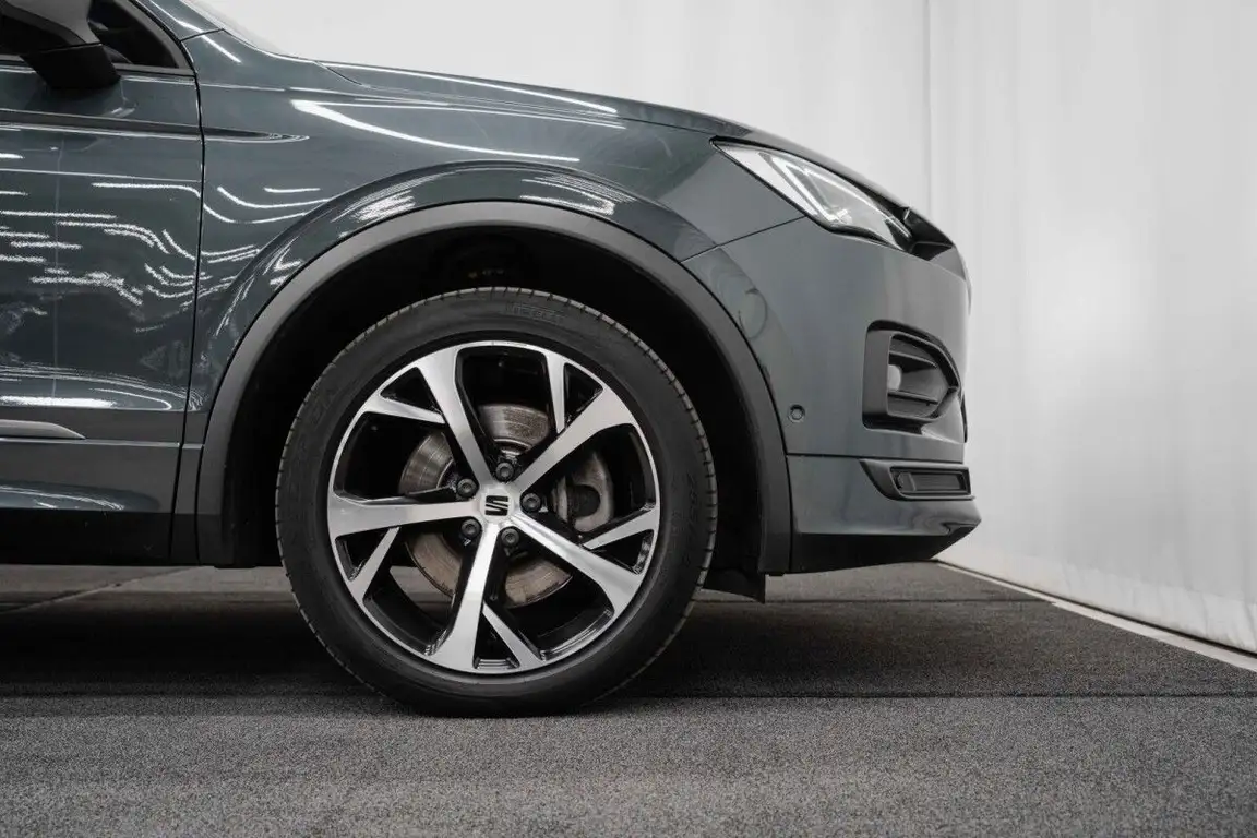 SEAT TARRACO