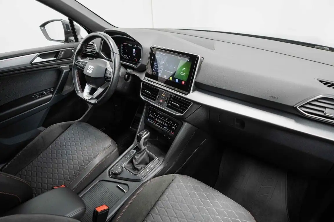 SEAT TARRACO
