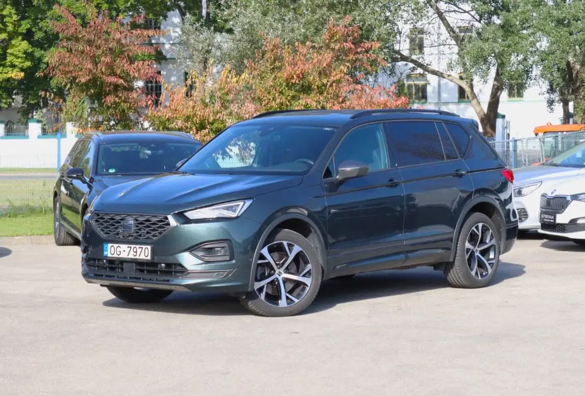 SEAT TARRACO