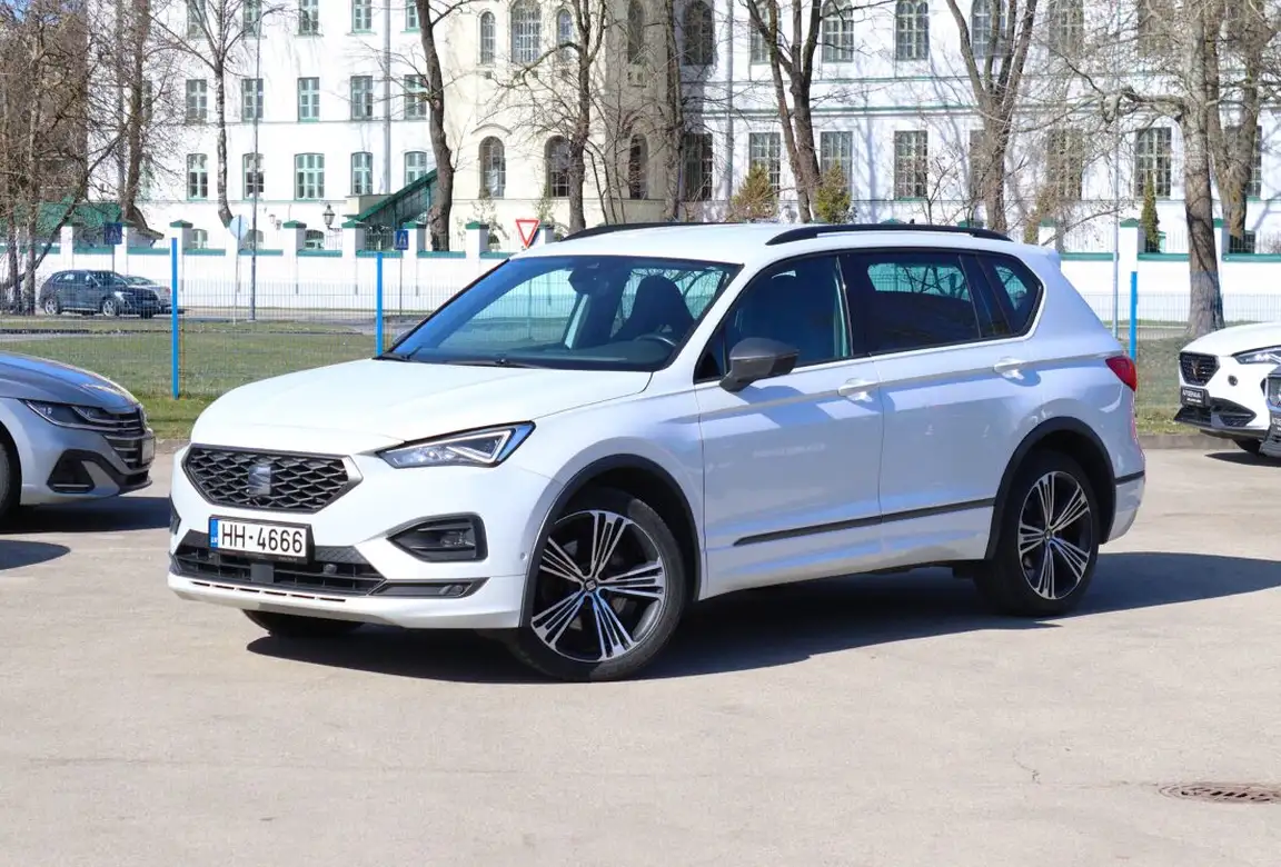 SEAT TARRACO