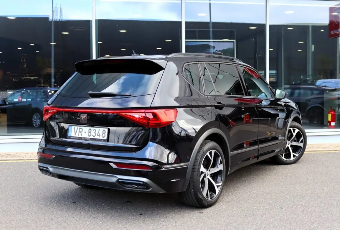 SEAT TARRACO