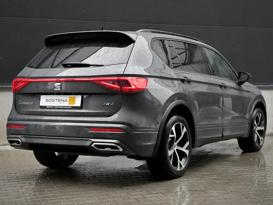 SEAT TARRACO