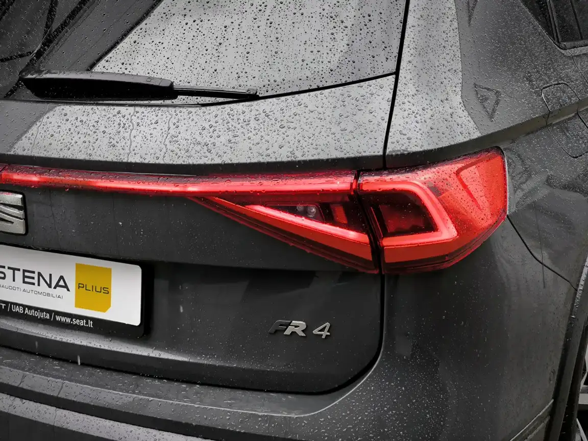 SEAT TARRACO