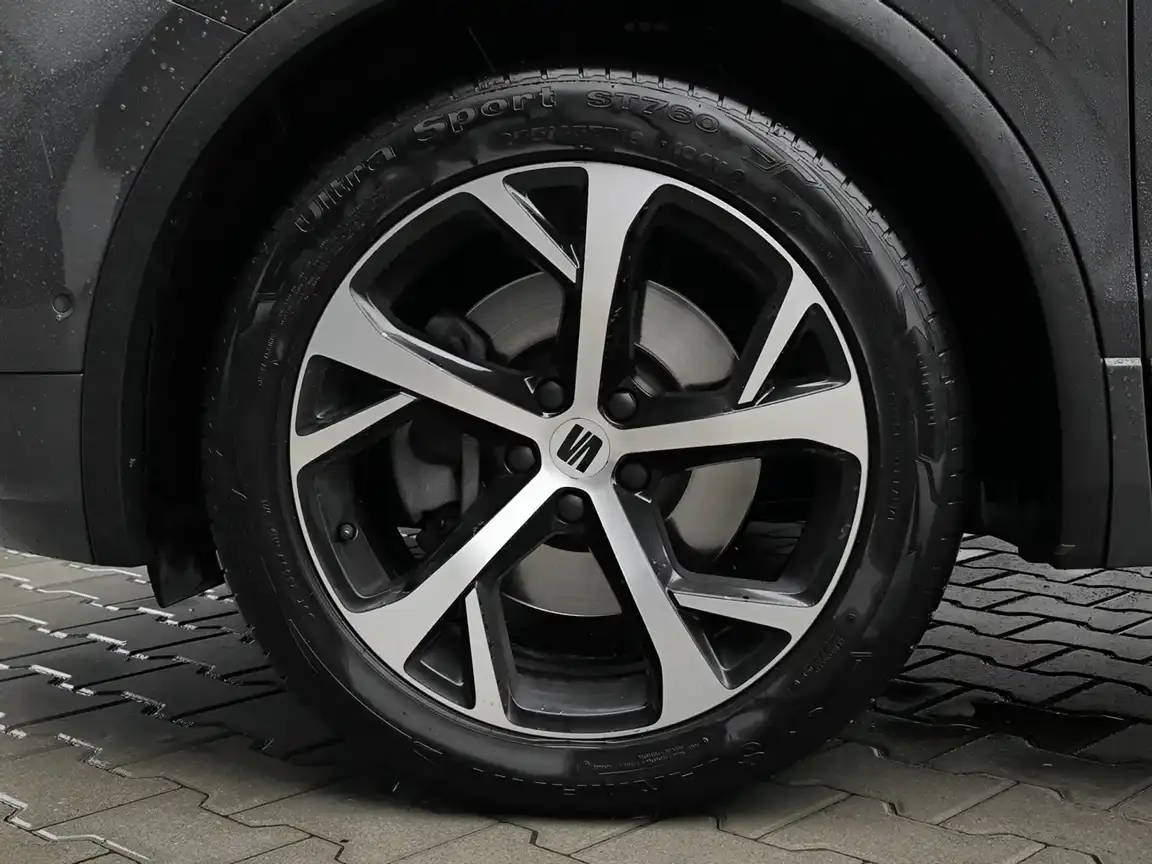 SEAT TARRACO