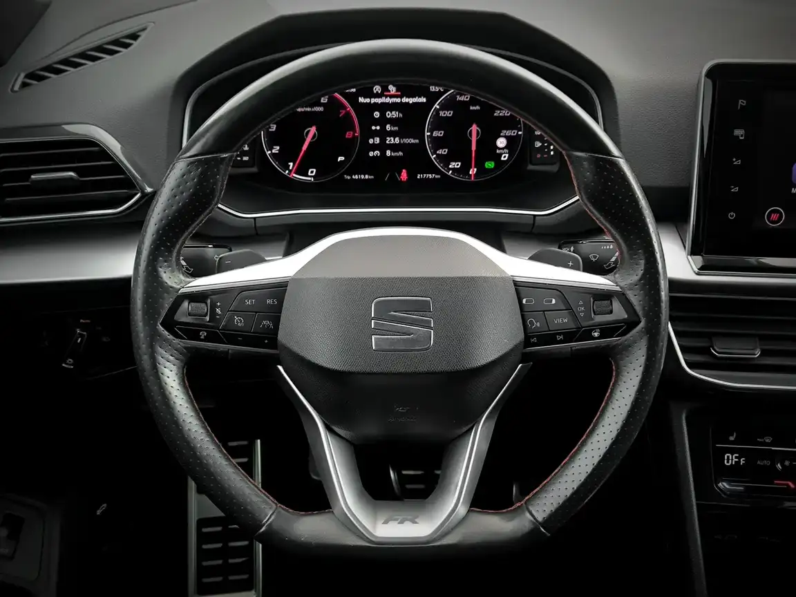 SEAT TARRACO