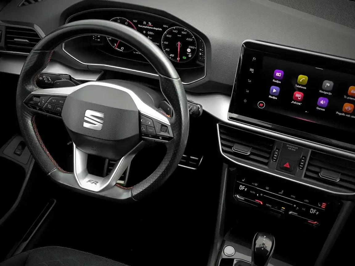 SEAT TARRACO