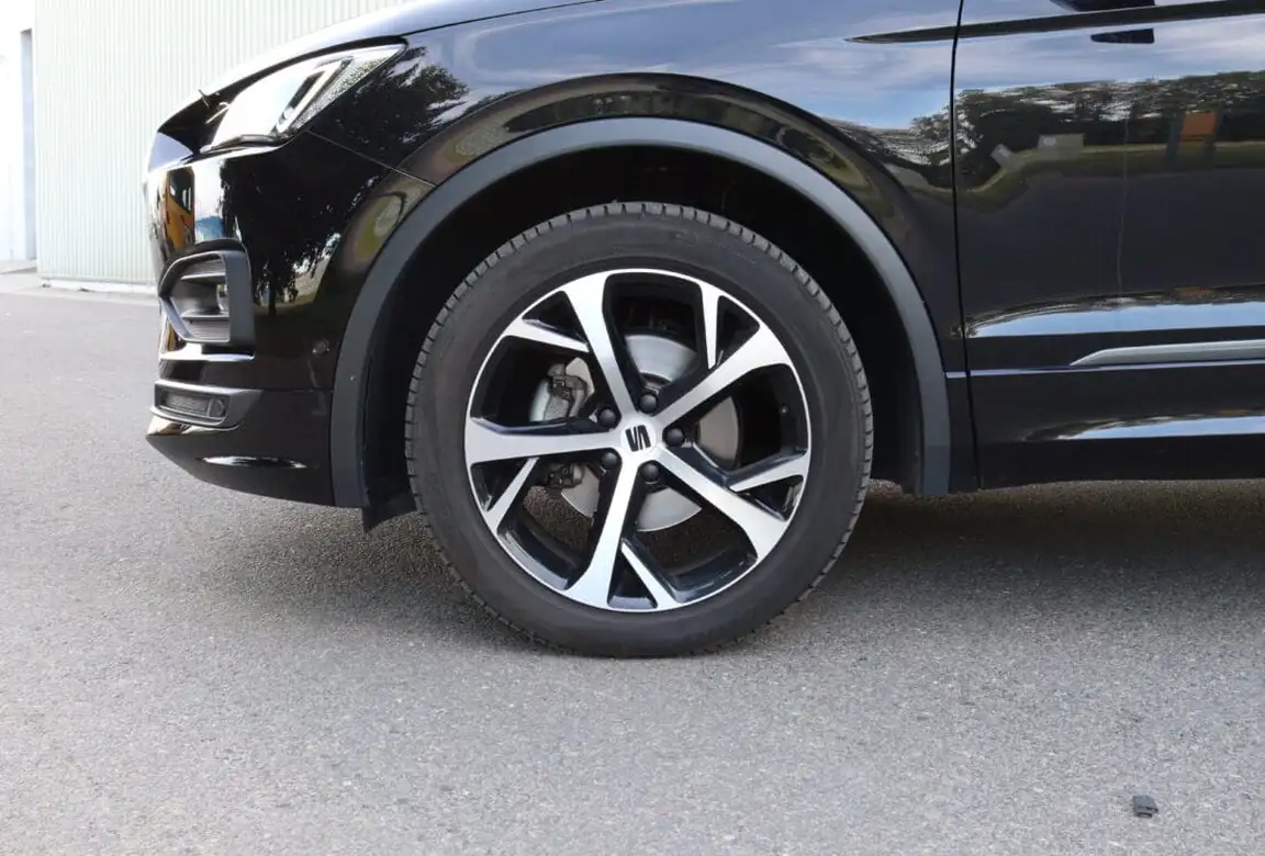 SEAT TARRACO