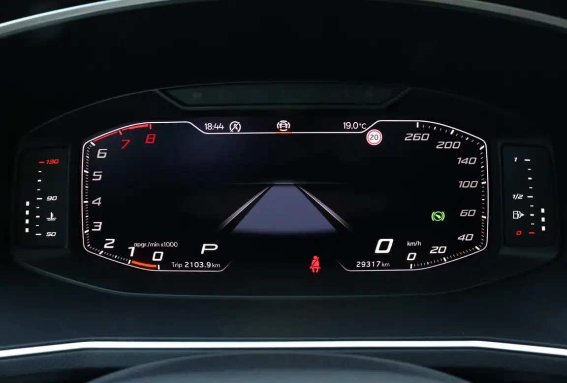 SEAT TARRACO