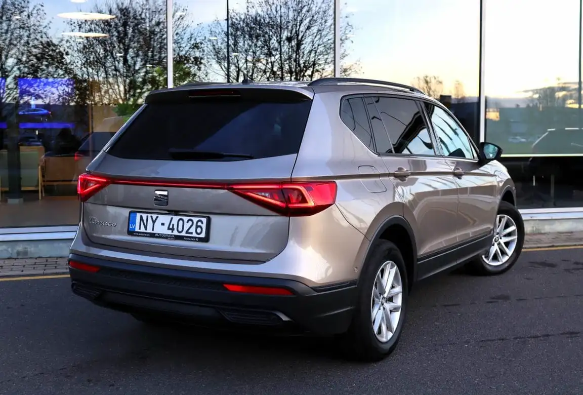 SEAT TARRACO