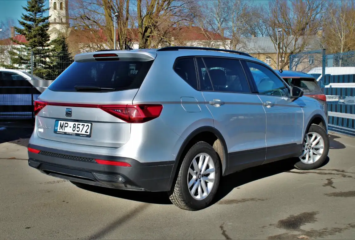 SEAT TARRACO