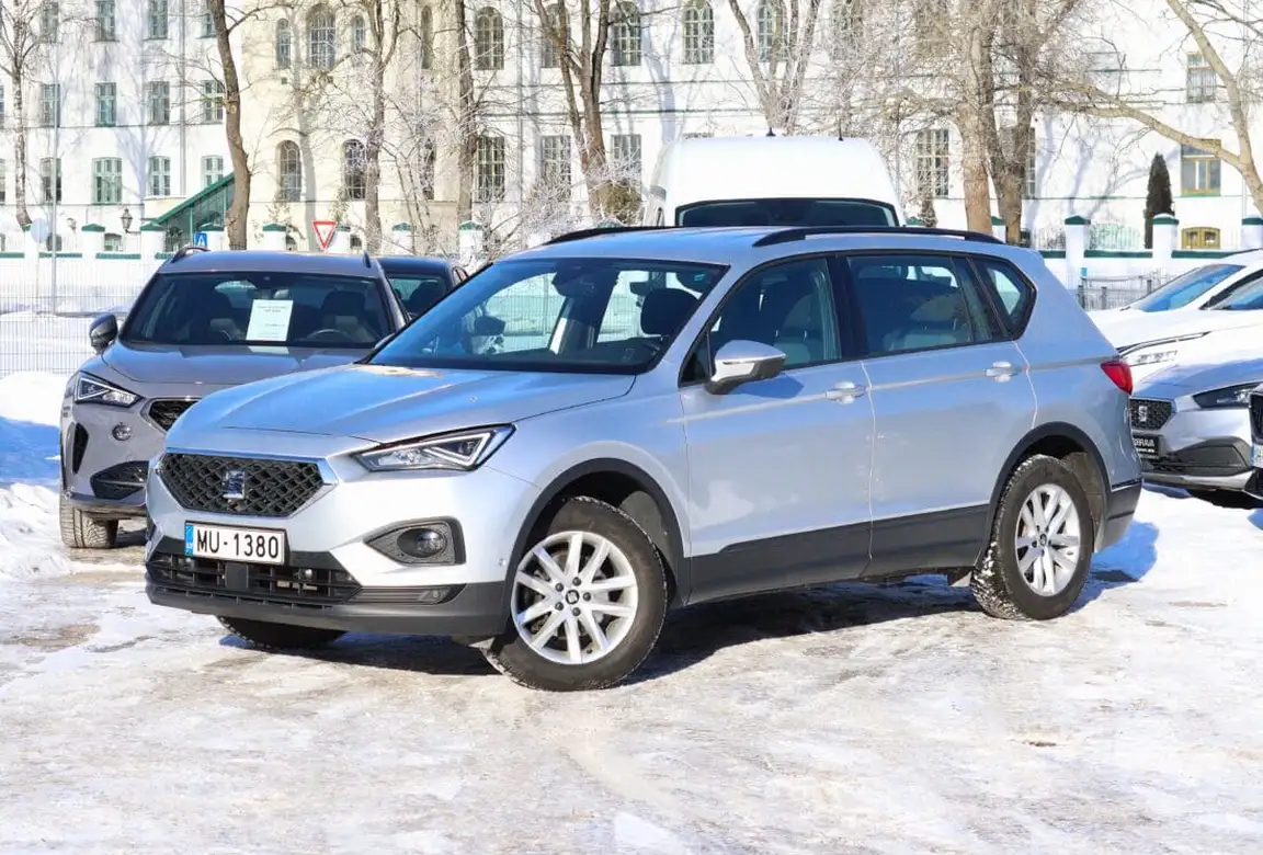 SEAT TARRACO
