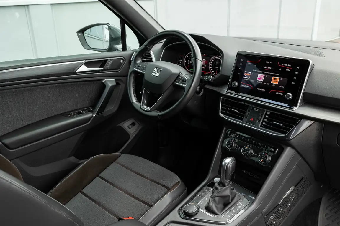SEAT TARRACO