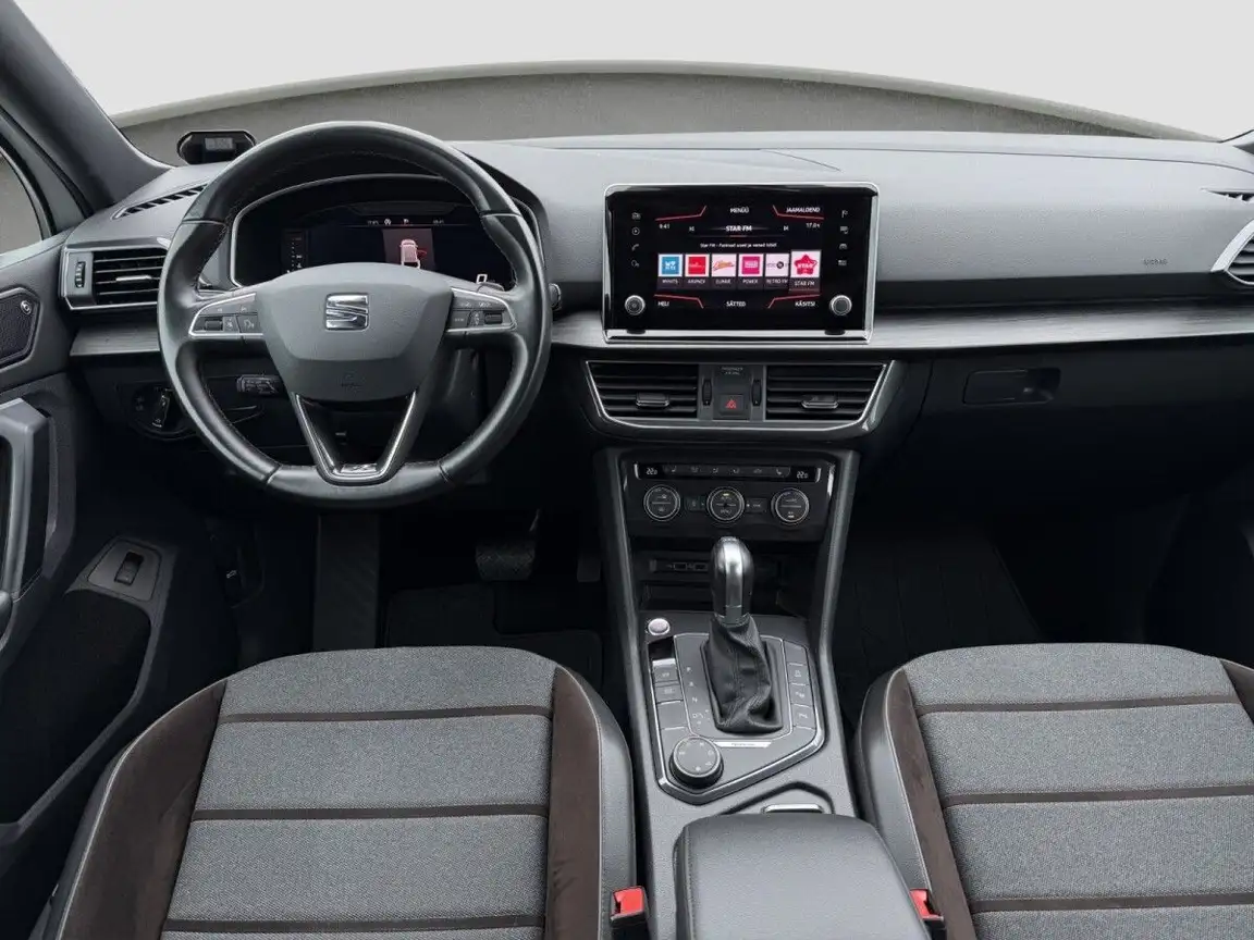 SEAT TARRACO