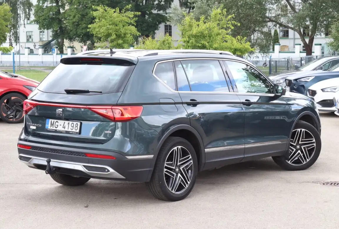 SEAT TARRACO