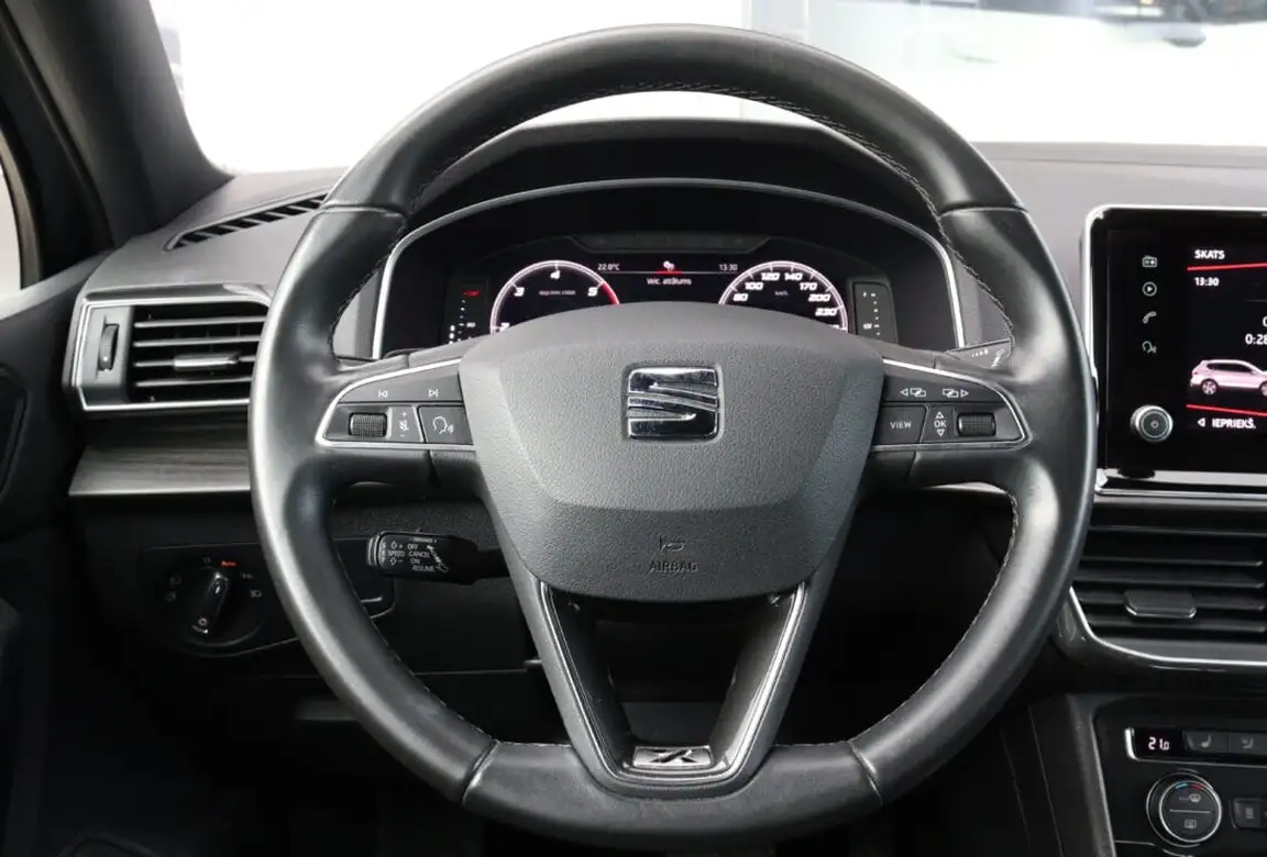 SEAT TARRACO