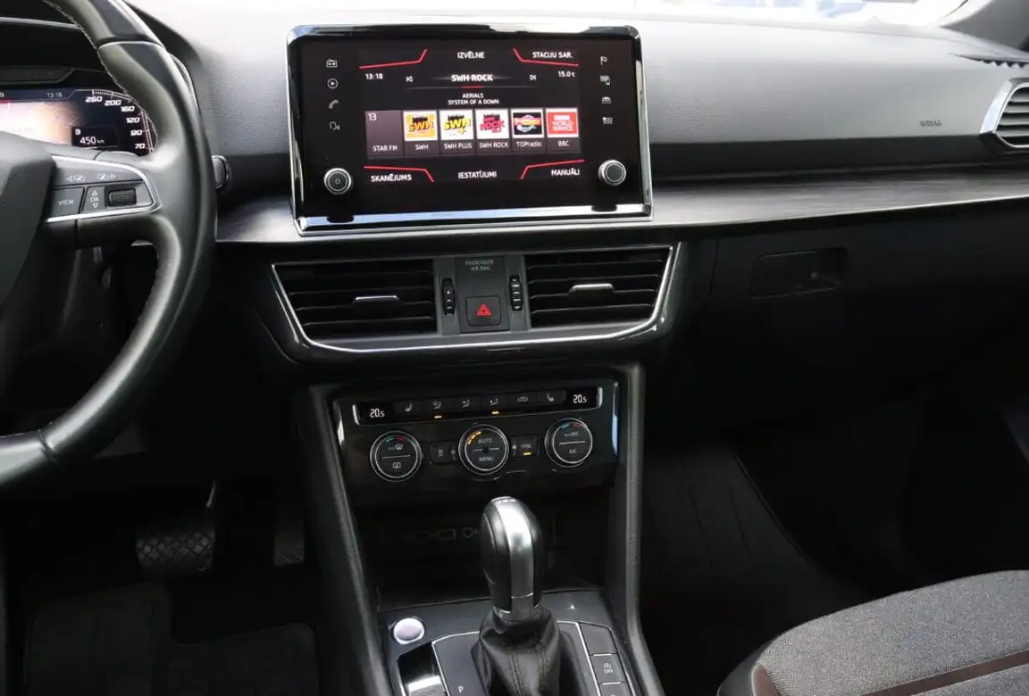 SEAT TARRACO