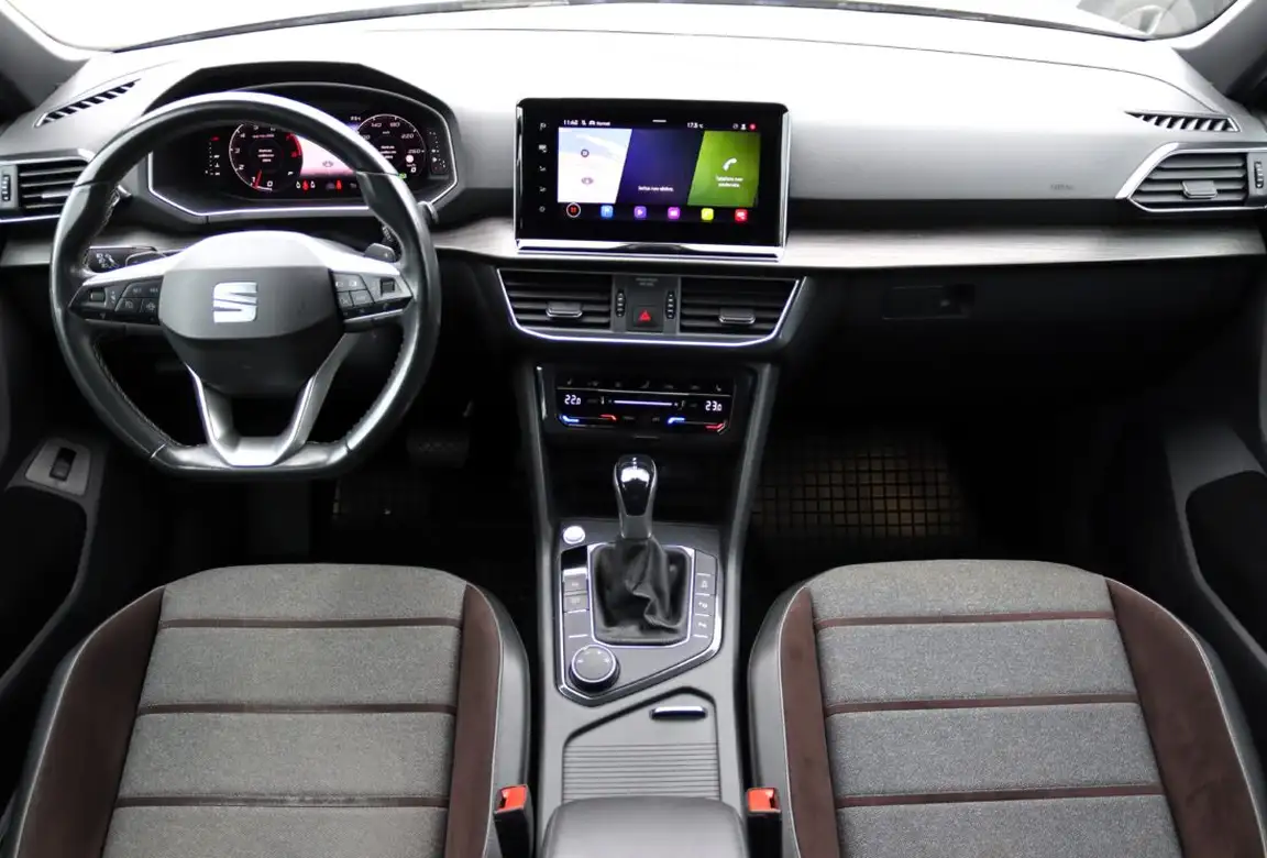 SEAT TARRACO