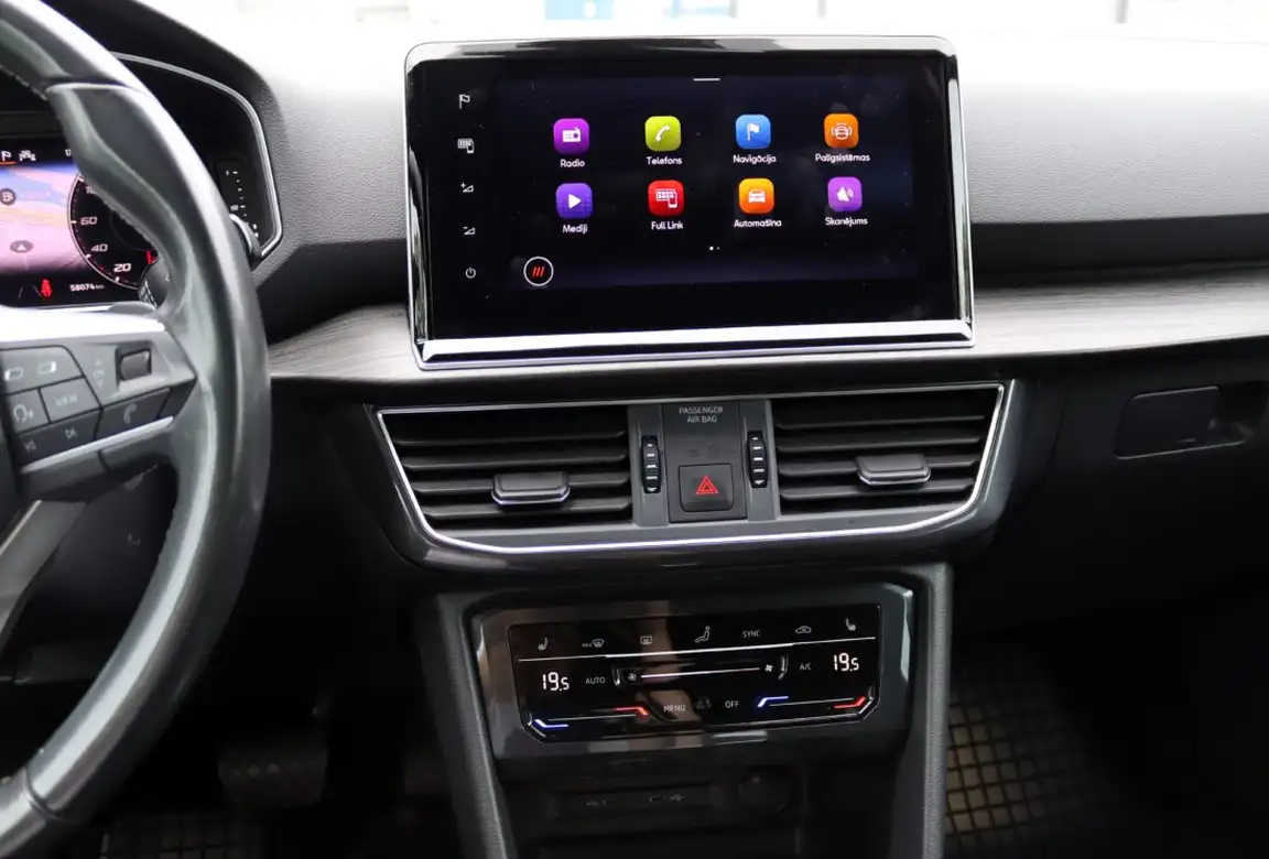 SEAT TARRACO