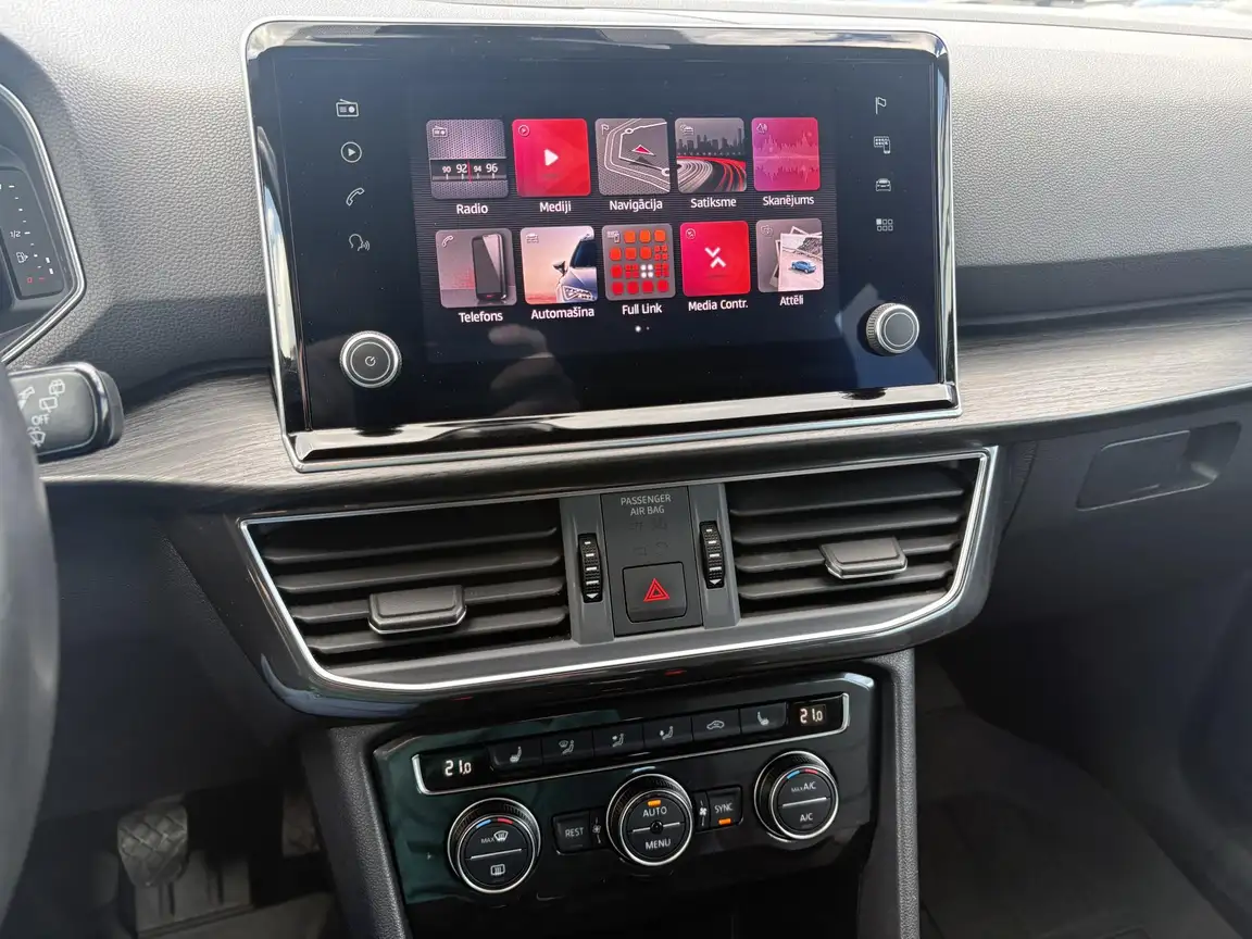 SEAT TARRACO