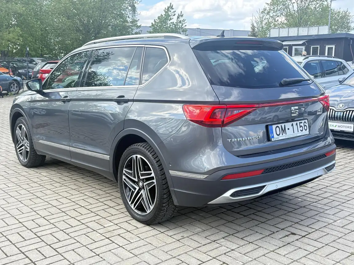 SEAT TARRACO