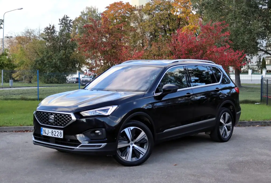 SEAT TARRACO