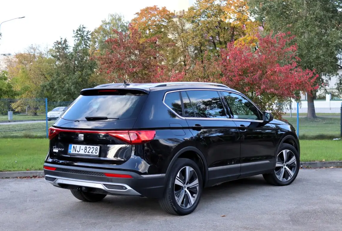 SEAT TARRACO