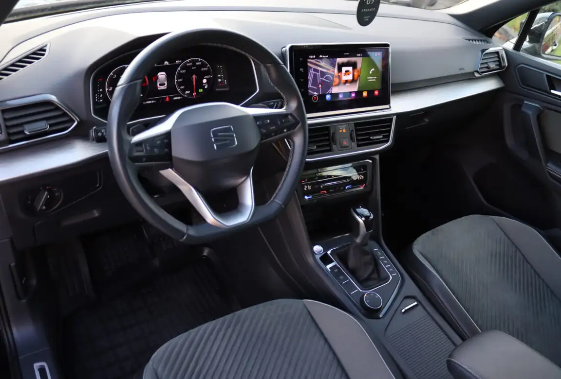 SEAT TARRACO
