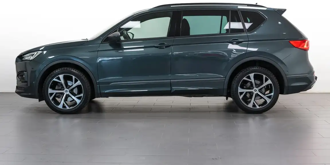 SEAT TARRACO