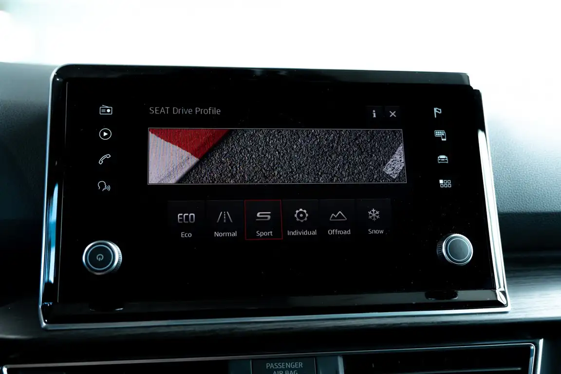 SEAT TARRACO