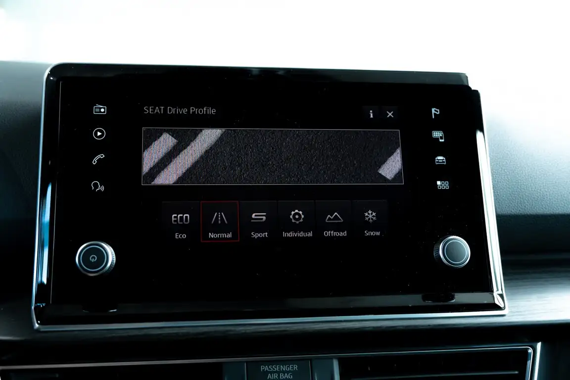 SEAT TARRACO
