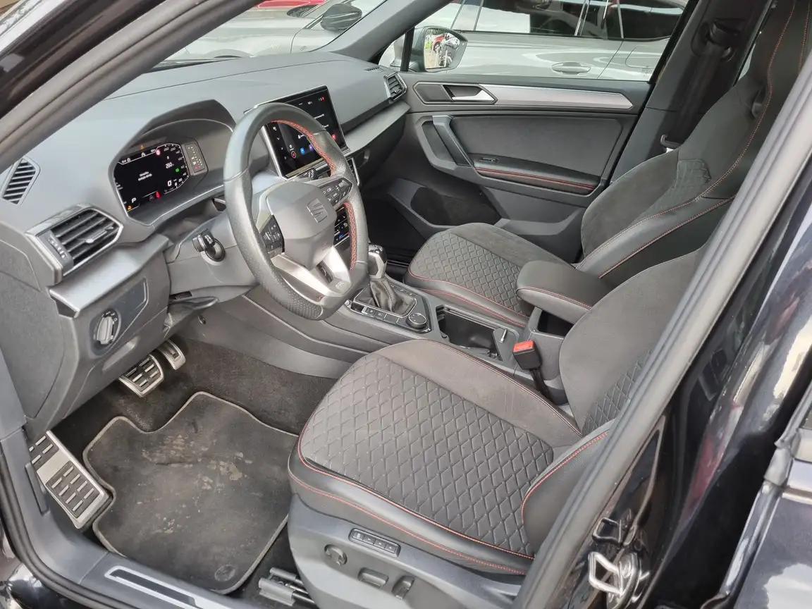 SEAT TARRACO