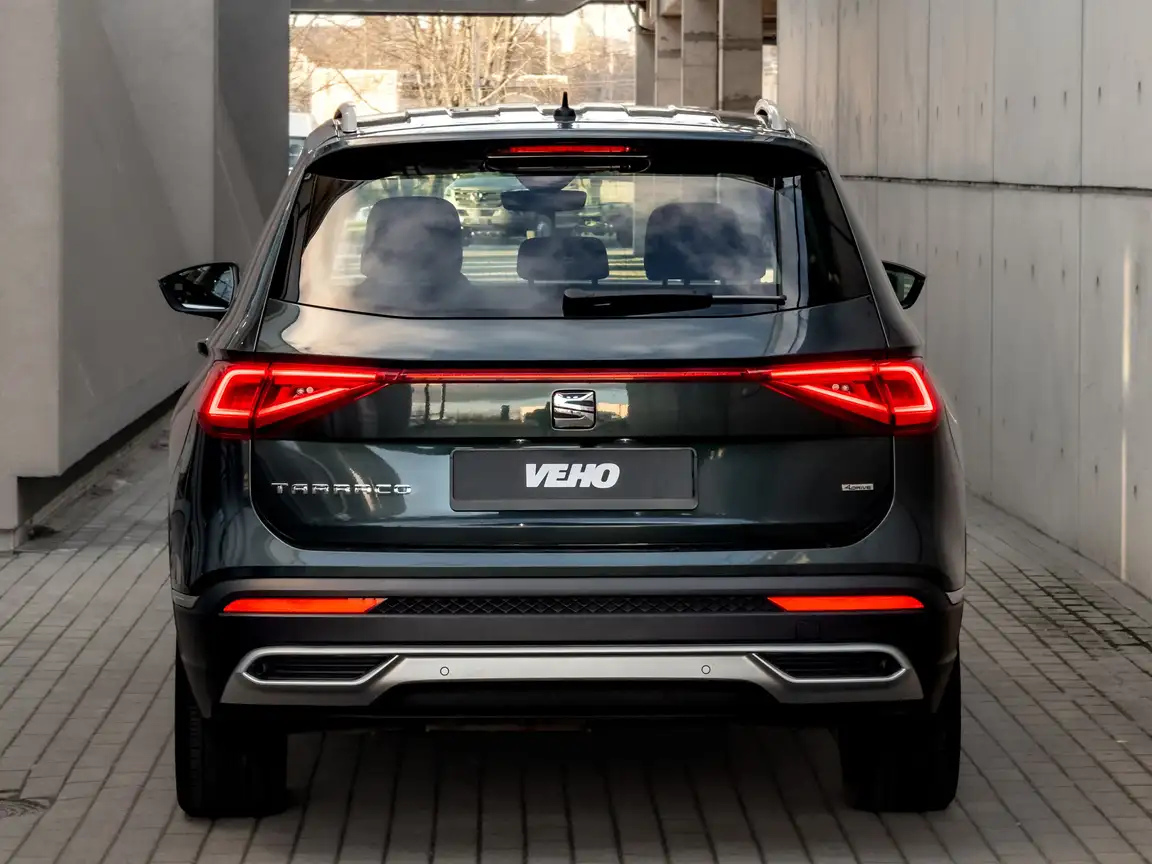 SEAT TARRACO