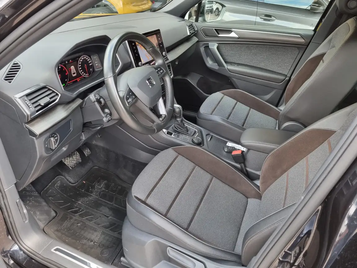 SEAT TARRACO