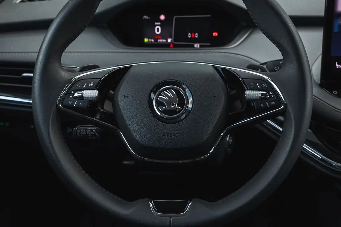 SKODA ENYAQ