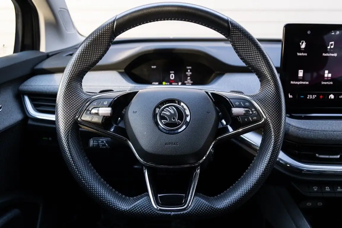 SKODA ENYAQ