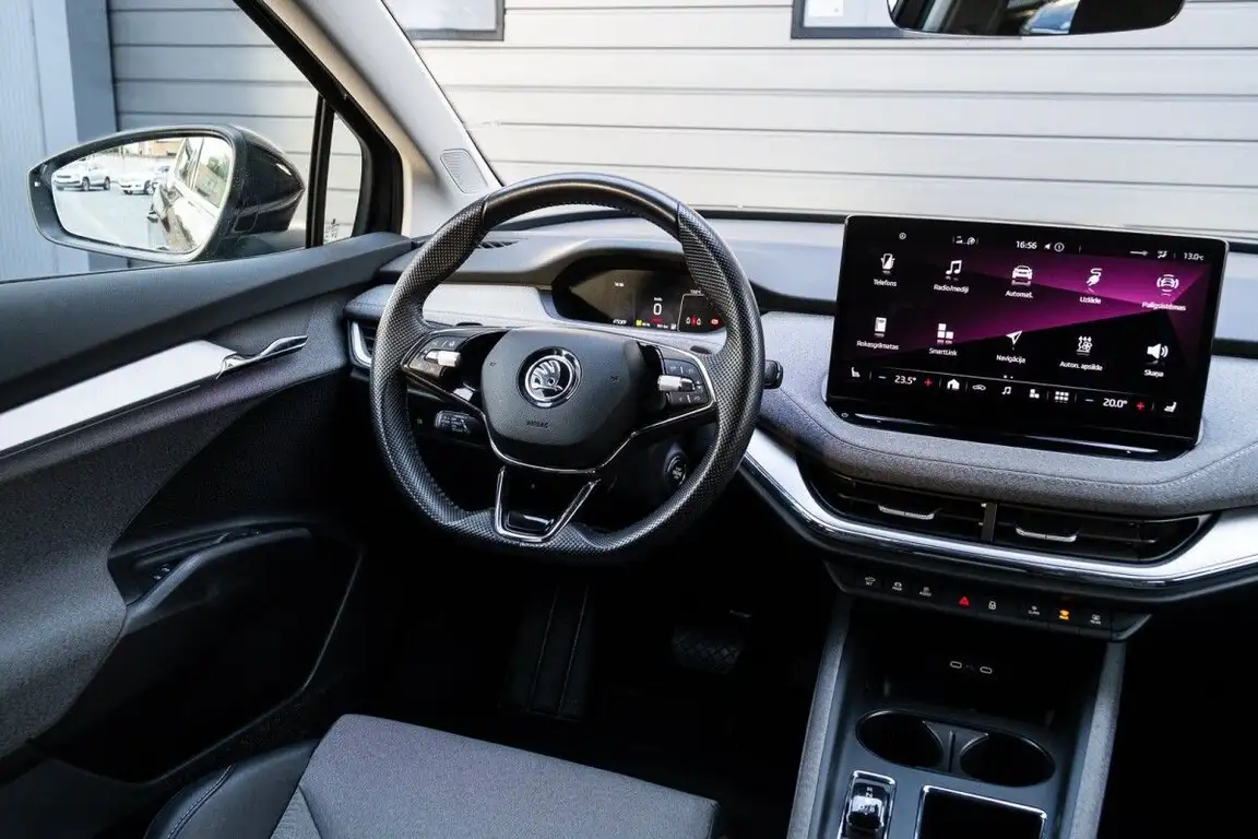 SKODA ENYAQ