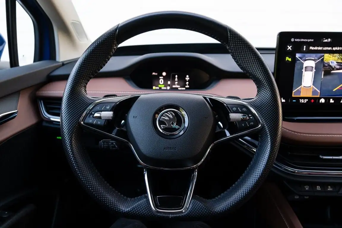 SKODA ENYAQ